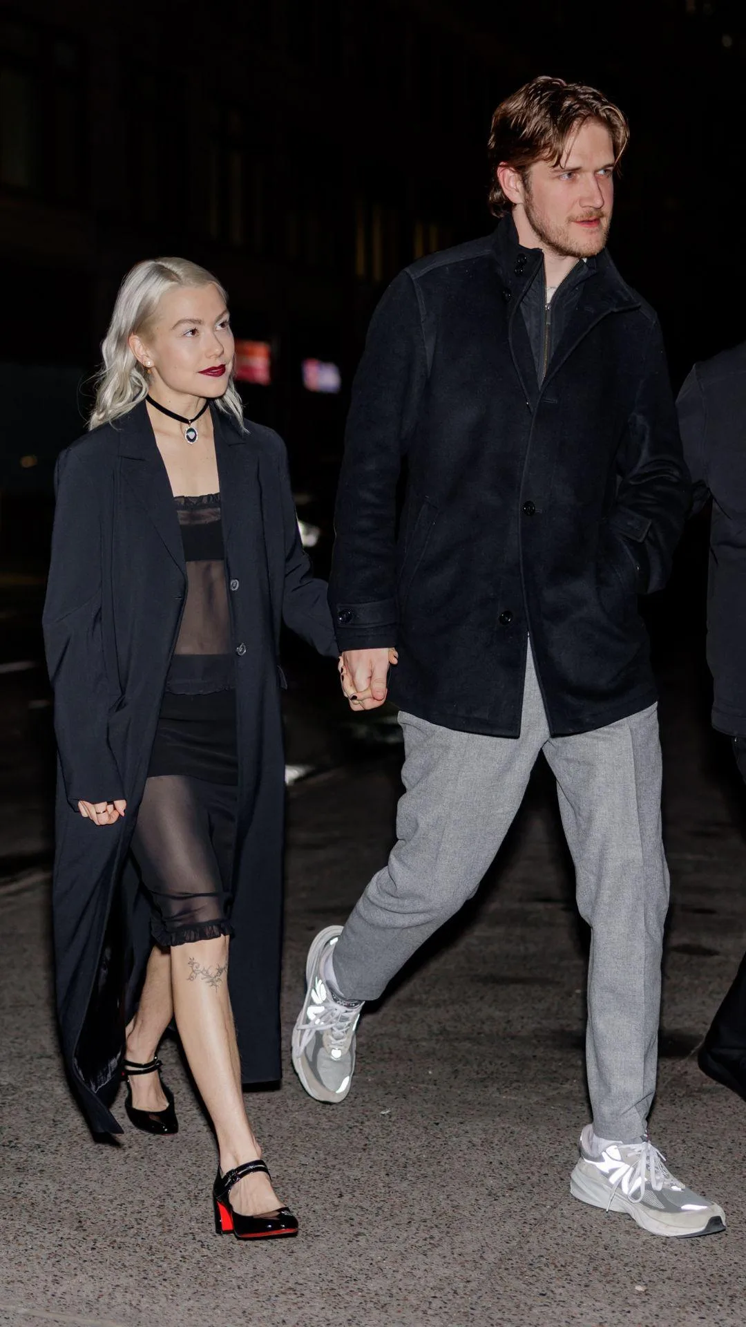 phoebe bridgers and bo burnham hold hands on date night