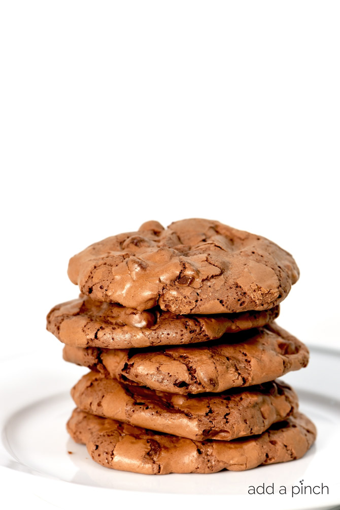 The perfect brownie cookie recipe that you make time and again! Chewy, fudgy, and so delicious this is the brownie cookie recipe you've been searching for! // addapinch.com