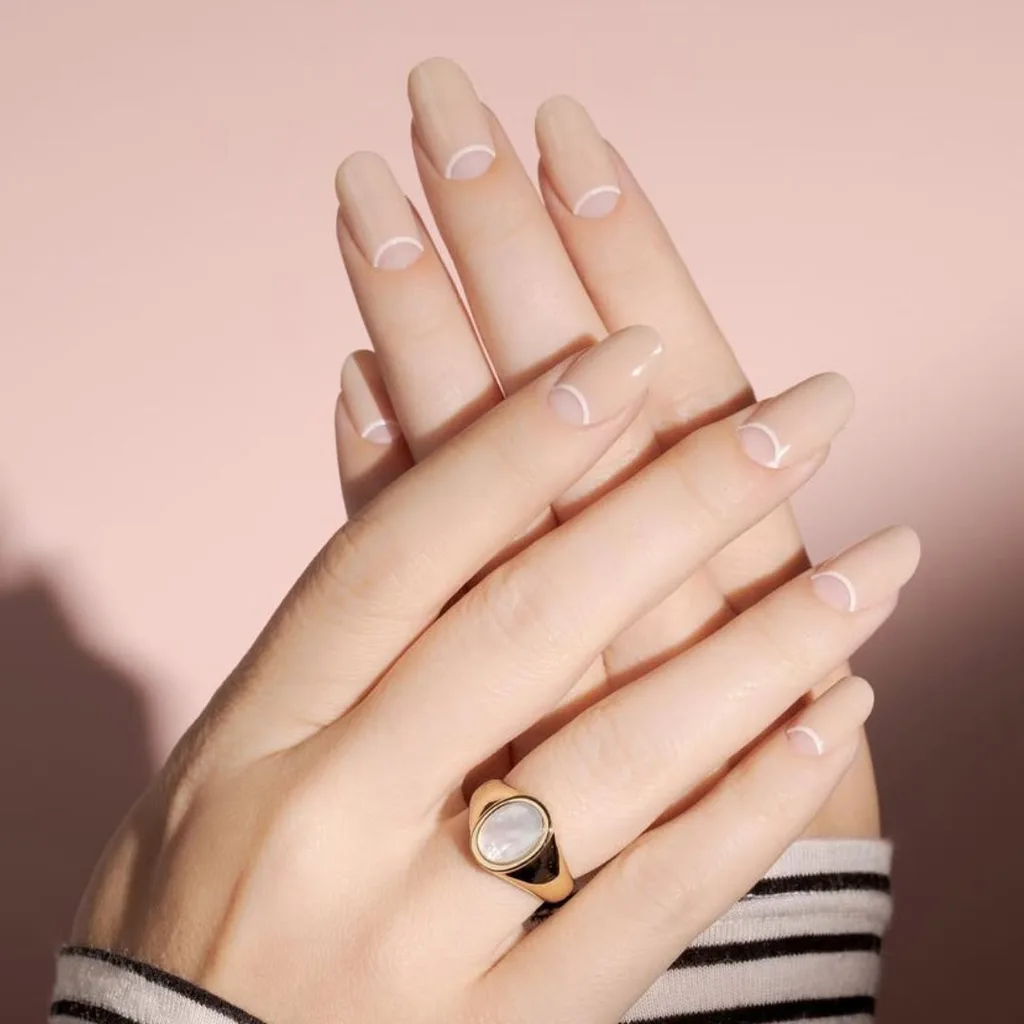 Nude milky manicure