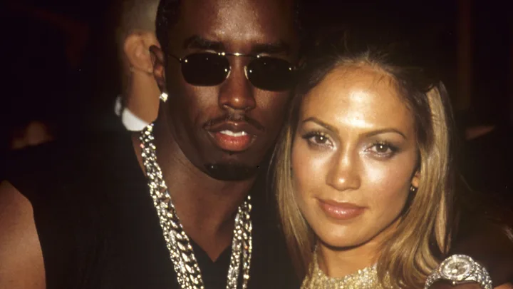 Jennifer Lopez and Sean "P. Diddy" Combs during 1999 MTV Music Awards Arrivals at Lincoln Center in New York City, New York, United States, 9th September 1999.