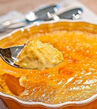 Pumpkin Creme Brulee | ©addapinch.com