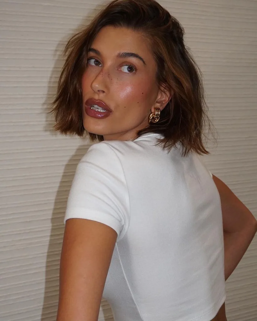 Hailey Bieber