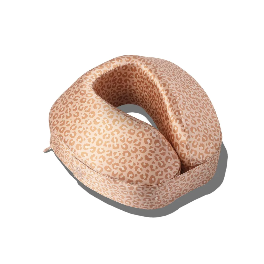 Slip-Jet-Setter-Travel-Pillow